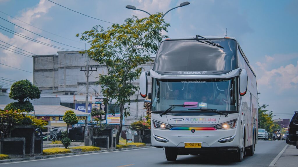 Sewa Mobil Keluarga Balikpapan ke IKN